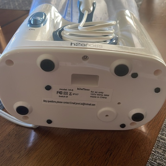 H2ofloss® Dental Water Flosser Teeth Cleaning 11 Tip Professional Oral Irrigator - Picture 5 of 5